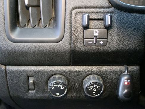 Used 2018 Chevrolet Colorado ZR2 AWD/4WD image 15