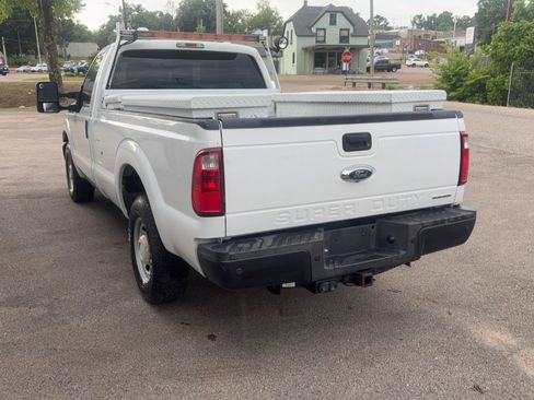 Used 2014 Ford F250 XL RWD image 4