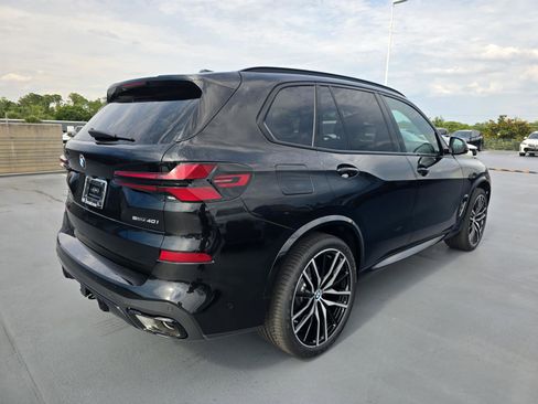 New 2026 BMW X5 sDrive40i w/ M Sport Package RWD image 2