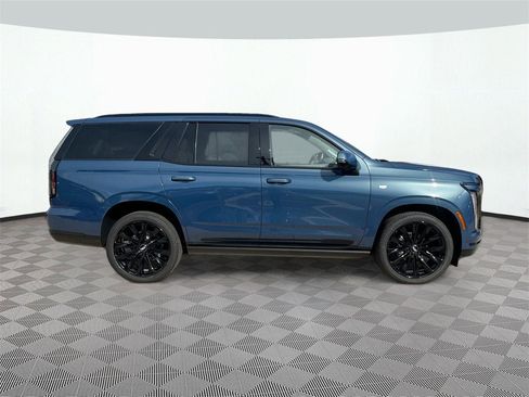 New 2025 Cadillac Escalade Sport Platinum w/ LPO, ONYX Package image 7