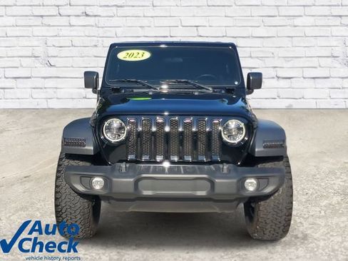 Used 2023 Jeep Wrangler Unlimited Sport AWD/4WD image 6