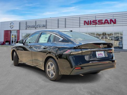 New 2027 Nissan Sentra S w/ Floor Mat Package FWD image 7