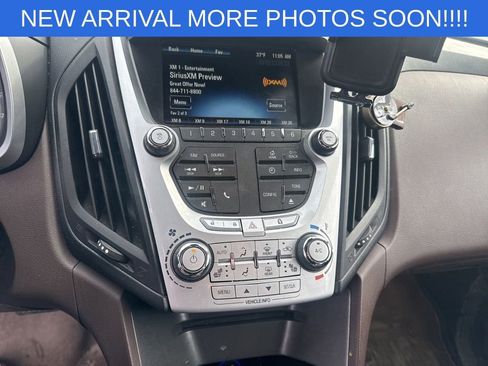 Used 2015 Chevrolet Equinox LTZ image 9
