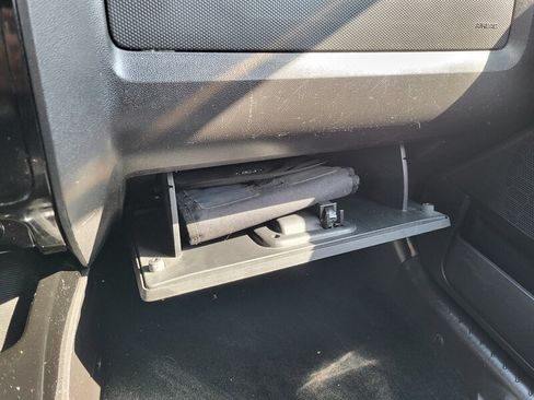 Used 2010 Ford Escape XLT FWD image 23