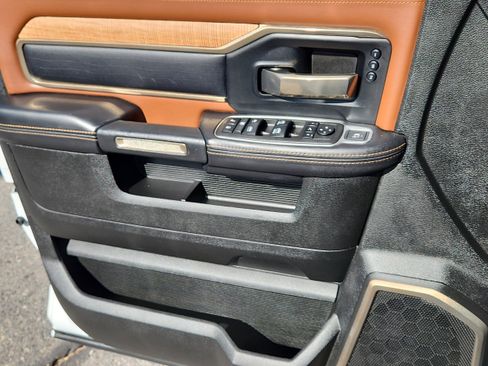 Used 2022 RAM 2500 Limited w/ Protection Group image 8