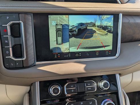 Certified 2023 GMC Yukon XL Denali w/ Denali Reserve Package image 31