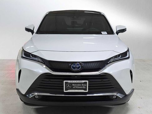 Used 2024 Toyota Venza Limited image 8