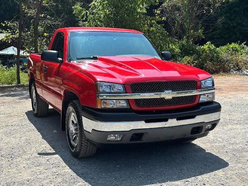 Used 2005 Chevrolet Silverado 1500 LS w/ Light Duty Power Package image 3