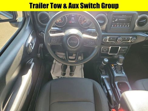 Used 2023 Jeep Wrangler Sport AWD/4WD image 9