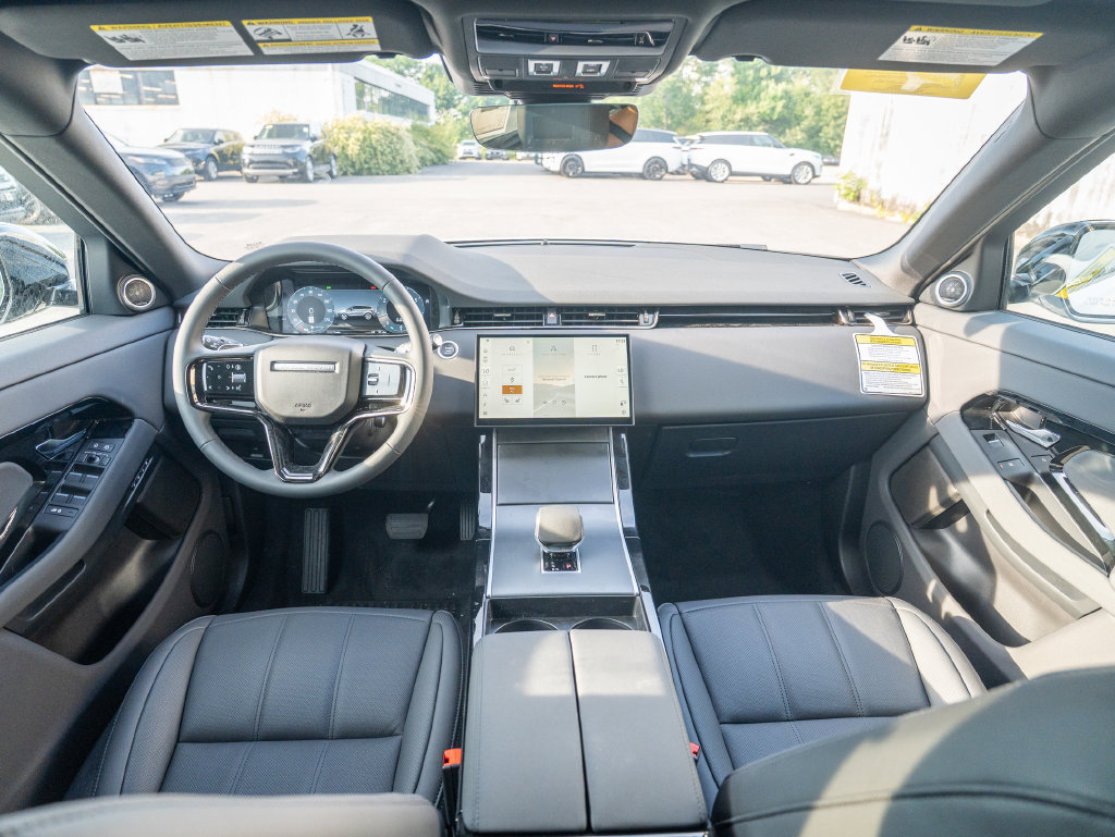 New 2026 Land Rover Range Rover Evoque S AWD/4WD image 17