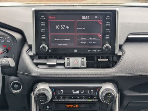 Used 2019 Toyota RAV4 XLE Premium image 17