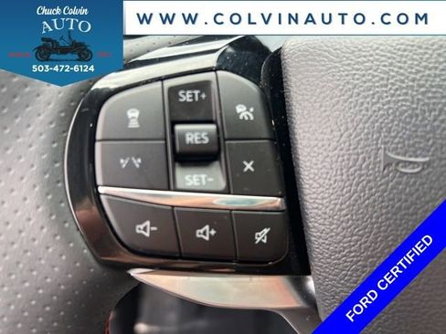 Certified 2025 Ford Explorer ST-Line w/ ST-Line Street Pack image 16