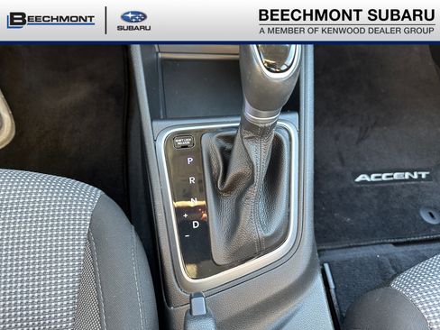 Used 2020 Hyundai Accent Limited image 20
