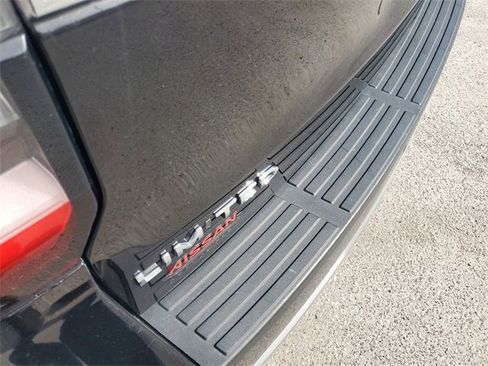 Used 2024 Ford Expedition Max Limited image 7