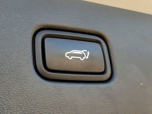 Used 2024 Hyundai Tucson Limited image 17