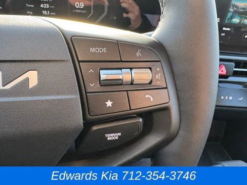 New 2026 Kia Sportage SX image 24