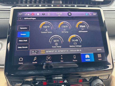 Certified 2023 Jeep Grand Cherokee L Limited image 34