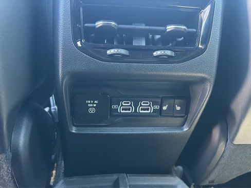 Used 2022 Jeep Grand Cherokee Trailhawk w/ ADV Protech Group II AWD/4WD image 7