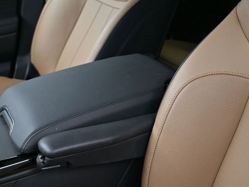 Used 2023 Land Rover Range Rover Sport SE Dynamic image 19