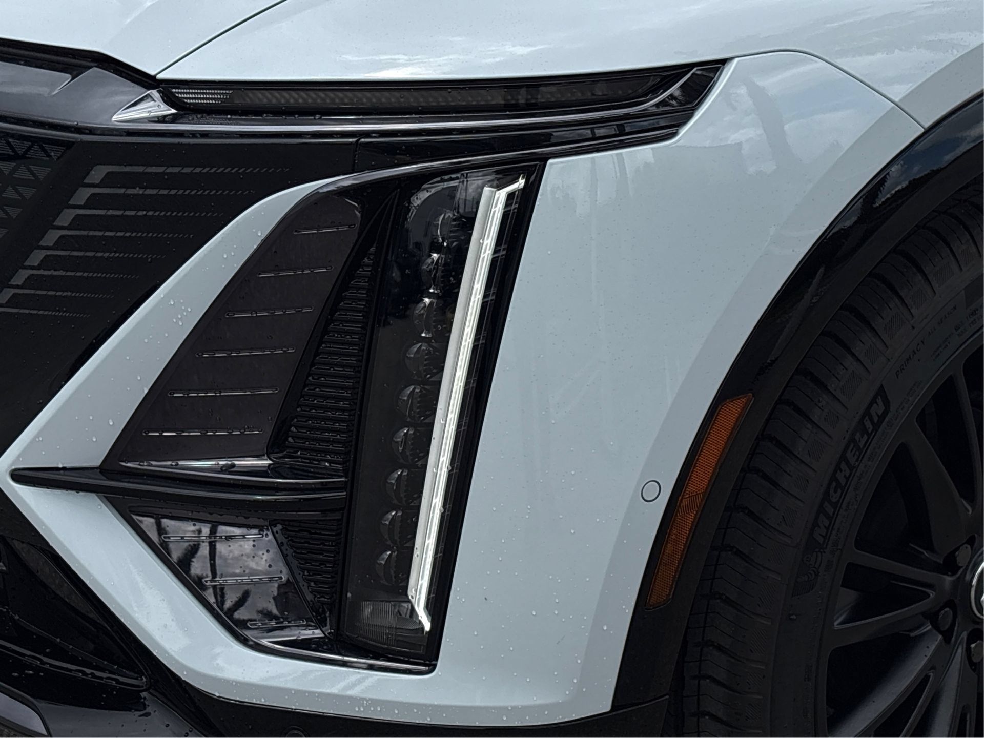 New 2026 Cadillac Lyriq Sport w/ LPO, ONYX Package RWD image 14