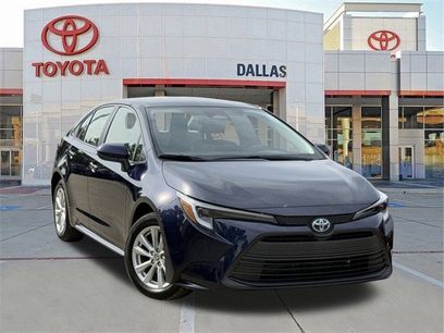 Used 2025 Toyota Corolla LE w/ LE Premium Package