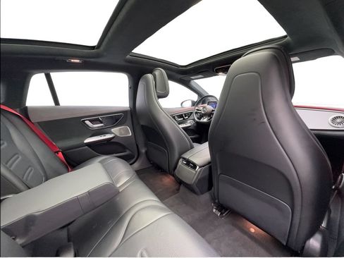 Used 2023 Mercedes-Benz EQE AMG 4MATIC Sedan image 28