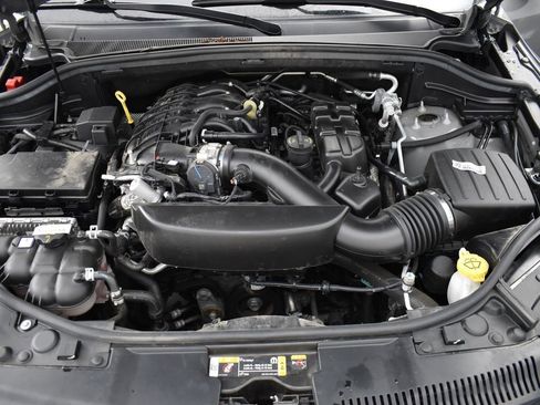 Used 2024 Dodge Durango GT image 5