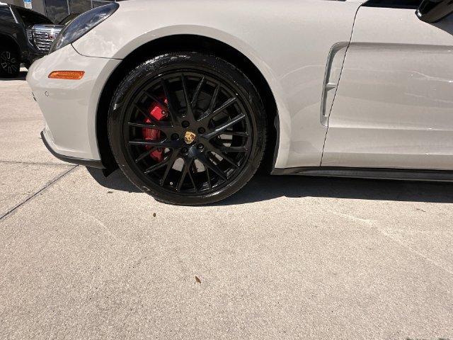 Used 2019 Porsche Panamera Turbo AWD/4WD image 18