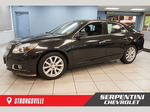Used 2013 Chevrolet Malibu LTZ FWD image 1