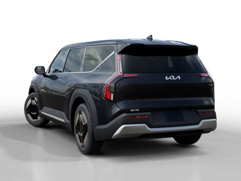 New 2026 Kia EV9 Light RWD image 4