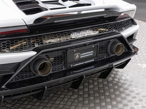 Used 2020 Lamborghini Huracan EVO AWD/4WD image 57