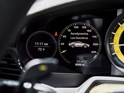 Used 2025 Porsche 911 GT3 RS w/ Weissach Package RWD image 64
