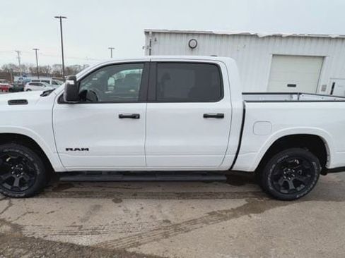 Used 2025 RAM 1500 Big Horn AWD/4WD image 6