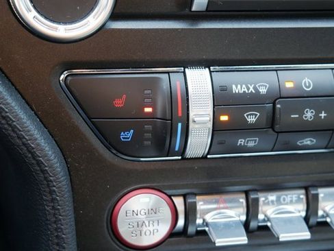 Used 2021 Ford Mustang GT Premium w/ Equipment Group 401A image 5