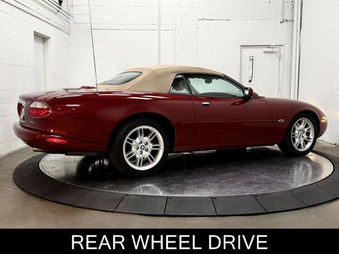 Used 2001 Jaguar XK8 Convertible RWD image 7