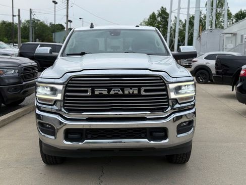 Used 2022 RAM 2500 Laramie AWD/4WD image 3