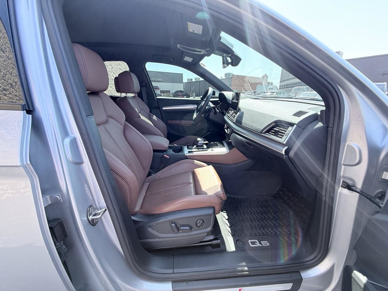 Used 2025 Audi Q5 Prestige w/ Prestige Package AWD/4WD image 11