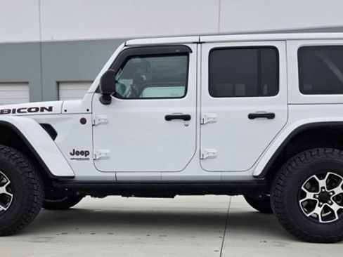 Used 2022 Jeep Wrangler Unlimited Rubicon w/ LED Lighting Group image 2