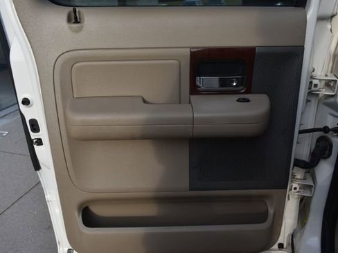 Used 2007 Ford F150 Lariat AWD/4WD image 29