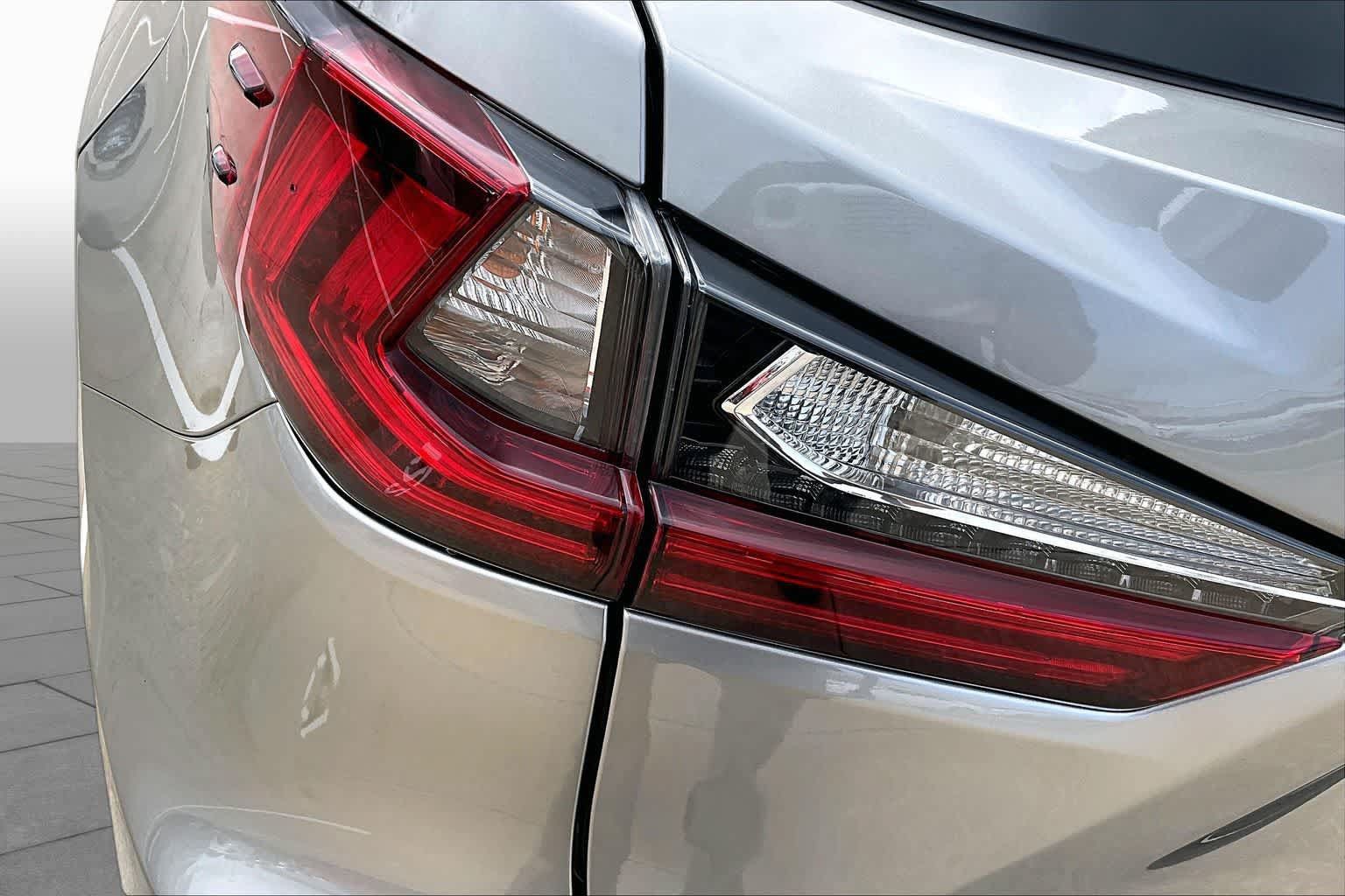 Used 2022 Lexus RX 350 FWD w/ Premium Package image 28