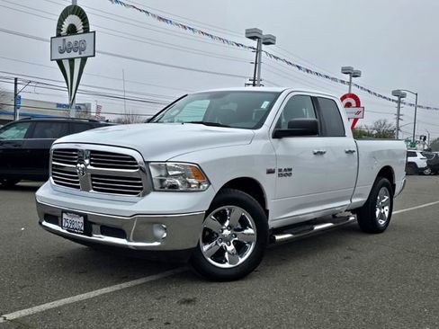 Used 2016 RAM 1500 Big Horn image 3