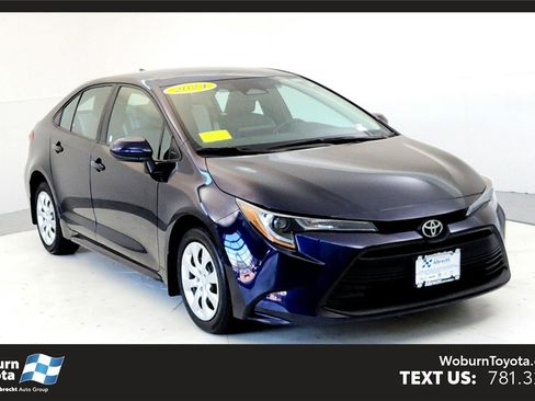 Certified 2024 Toyota Corolla LE image 1