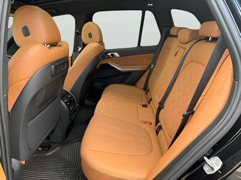 Used 2023 BMW X5 xDrive40i w/ Premium Package image 24