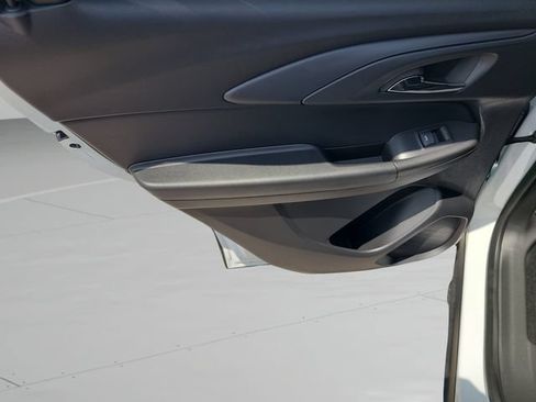 New 2026 Chevrolet TrailBlazer LT w/ Midnight Edition FWD image 15