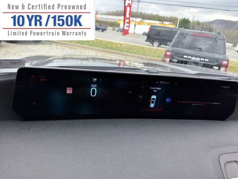 Used 2025 Ford Expedition Active image 19