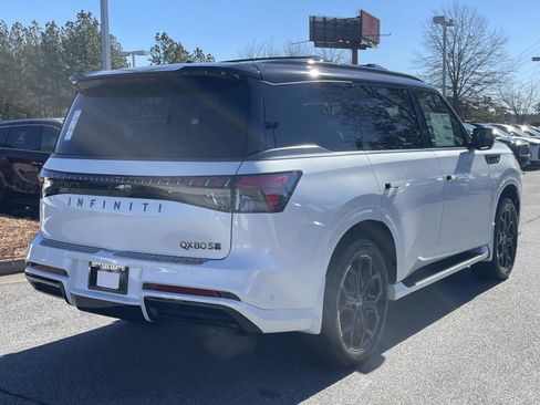 New 2026 INFINITI QX80 4WD image 3