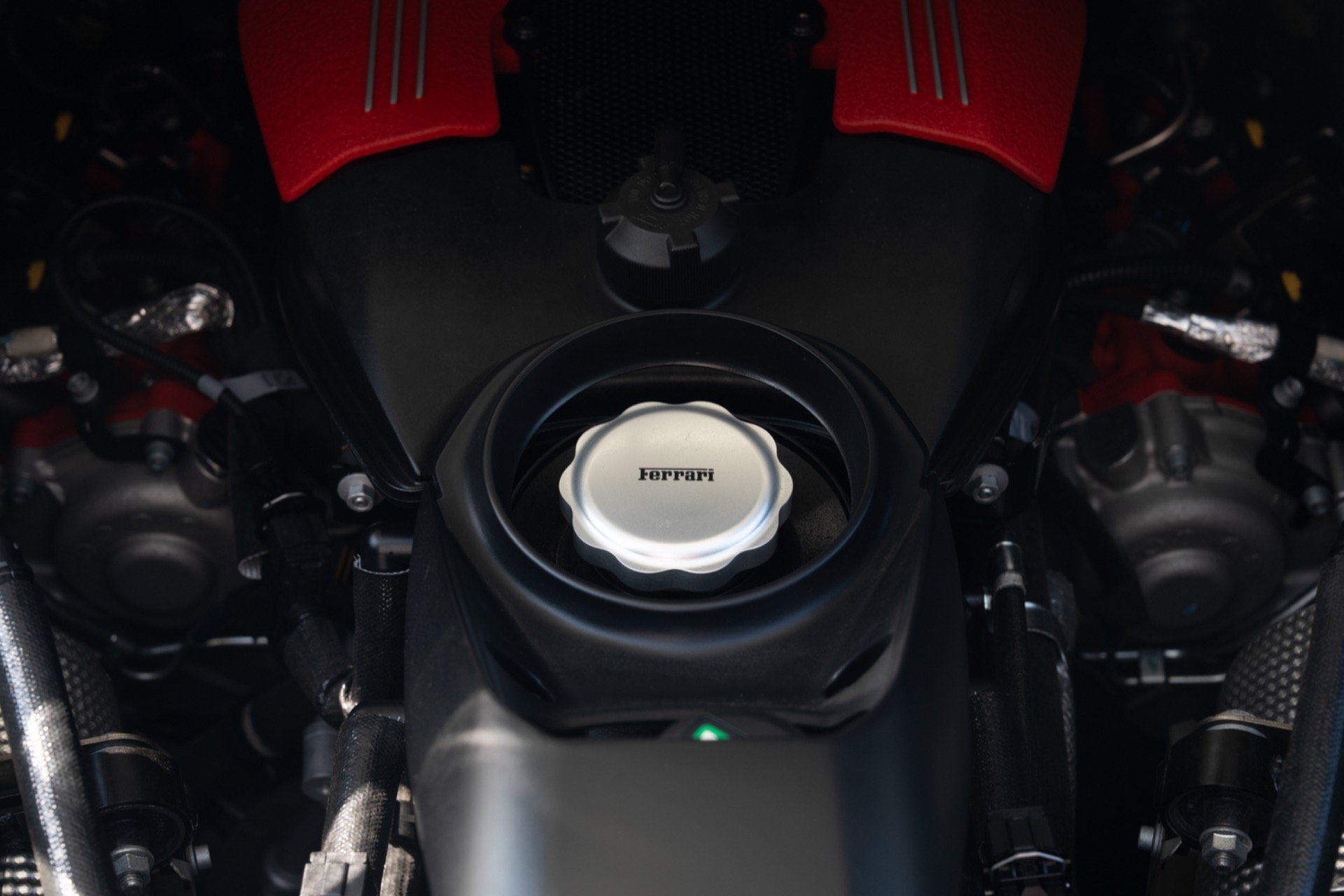 Used 2019 Ferrari 488 Spider RWD image 56