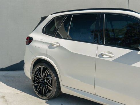 Used 2025 BMW X5 M Competition w/ Executive Package image 33