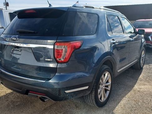 Used 2018 Ford Explorer Limited w/ Equipment Group 301A image 2