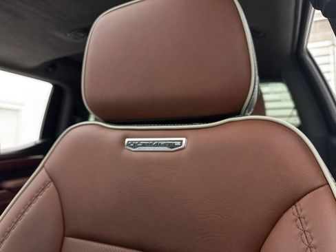 Used 2023 GMC Sierra 1500 Denali Ultimate image 4